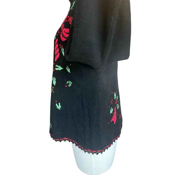 Vintage Arriviste Christmas Embroidered Holly Sweater Sz XL - Picture 5 of 14